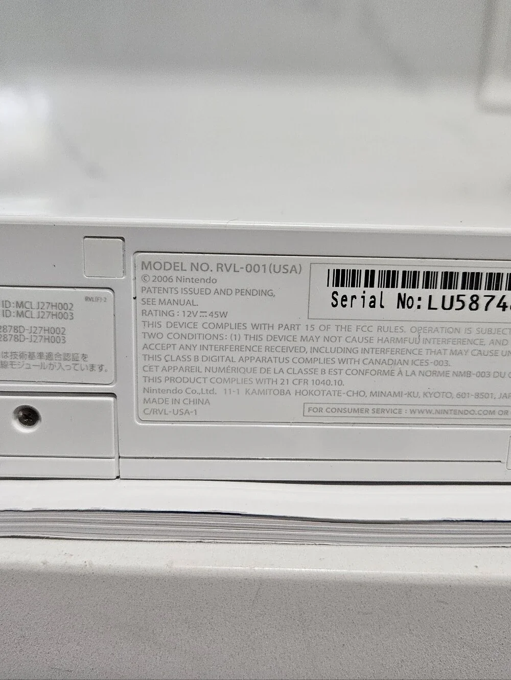 Nintendo Wii Console Bundle White RVL-001/Wii Remote And More No Power Cable